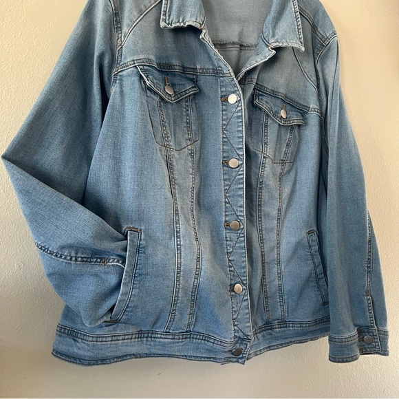 Westport Denim Jacket - Picture 2 of 9